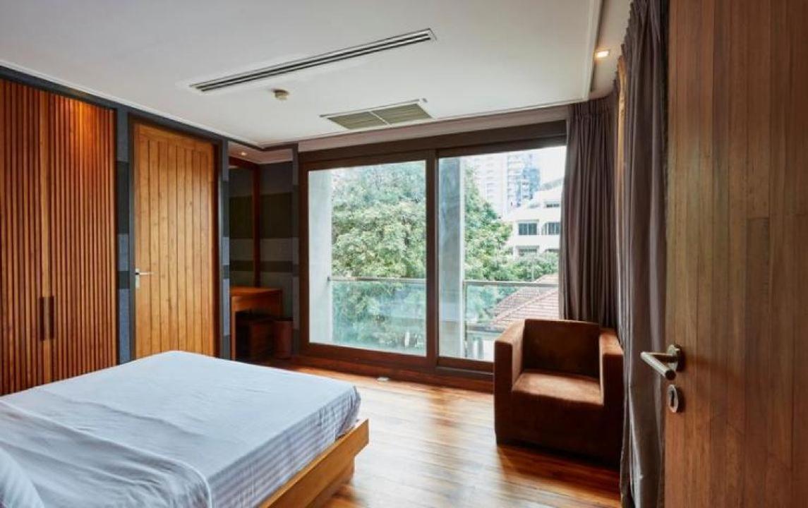 Luxx Langsuan Hotel - Sha Plus Бангкок Экстерьер фото