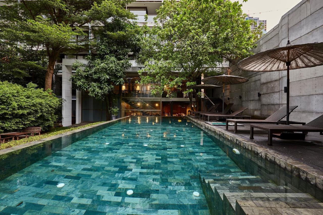 Luxx Langsuan Hotel - Sha Plus Бангкок Экстерьер фото